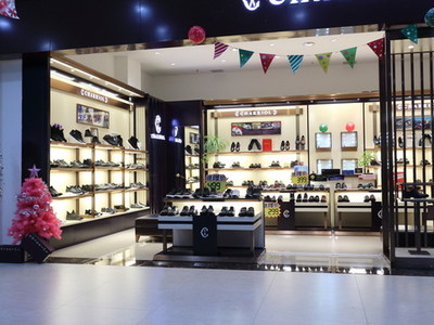 鞋帽店 零售業(yè)的時尚前沿