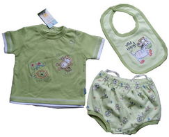 一站式采購 福州榮登貿易打造寶寶三件套、服飾及日用百貨全產業(yè)鏈服務